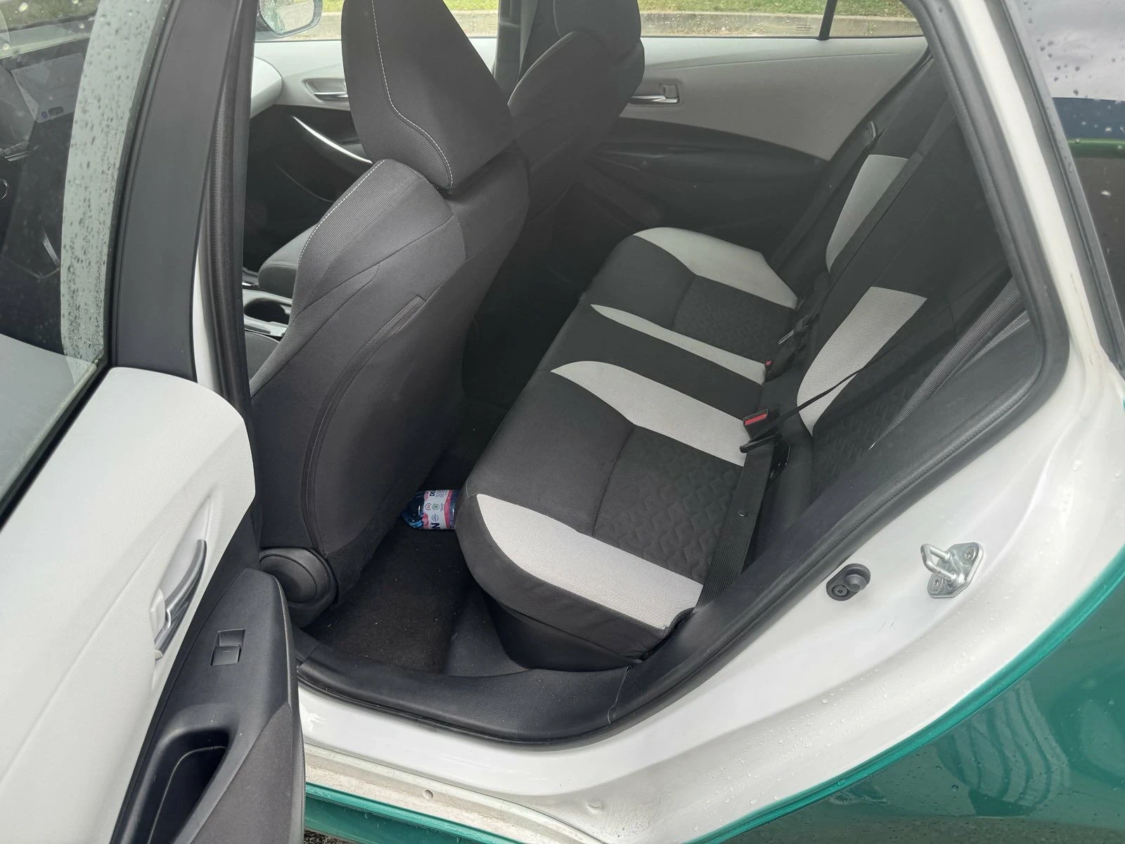 Toyota Corolla Toyota Corolla TS 1.8HSD DYNAMIC, снимка 6 - Автомобили и джипове - 56153712