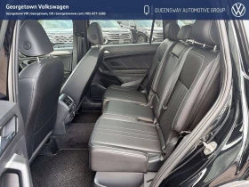 VW Tiguan * Comfortline R Line Black * CARFAX * , снимка 16