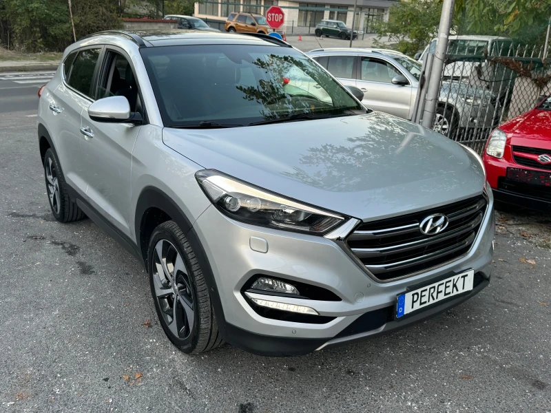 Hyundai Tucson 2.0CRDI 4x4* FULL MAX, снимка 3 - Автомобили и джипове - 47597995