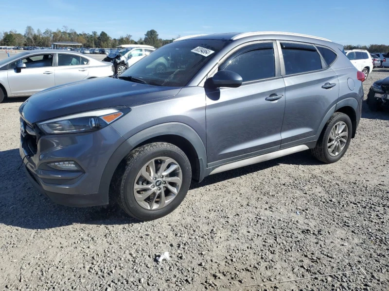 Hyundai Tucson З.Камера* Погрев* , снимка 1 - Автомобили и джипове - 48639167