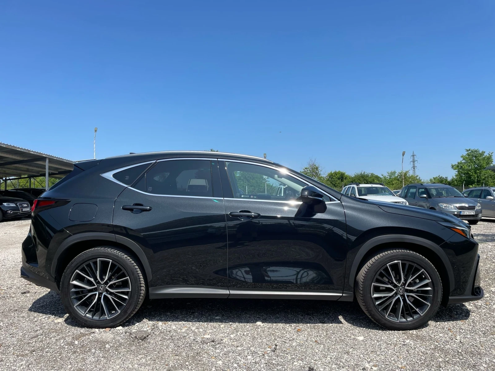 Lexus NX 450 + /4х4/Luxury/360Camera/Selfparking/Гаранция  - изображение 4