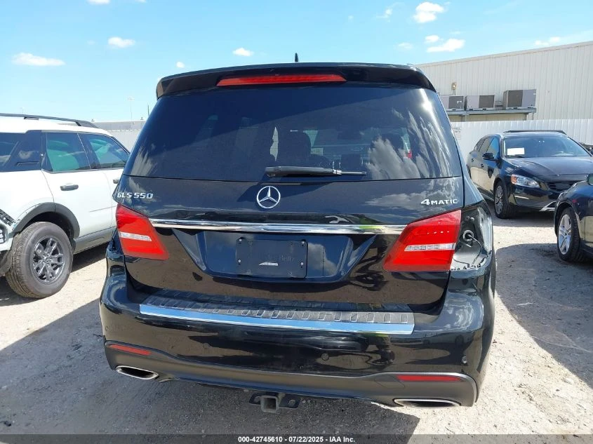 Mercedes-Benz GLS 500 4MATIC* harman/kardon* подгрев* обдухване* TV-отза - изображение 6