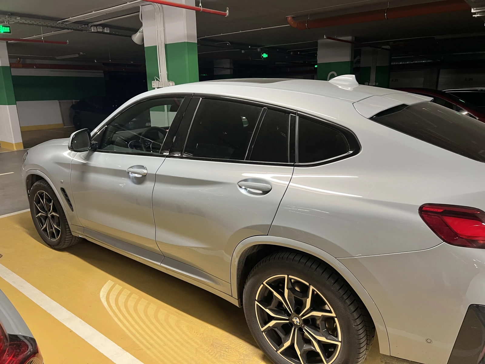 BMW X4 xDrive20i M Sport   2025   8 000 ��   Brooklyn Gre | Mobile.bg � ����������� 5