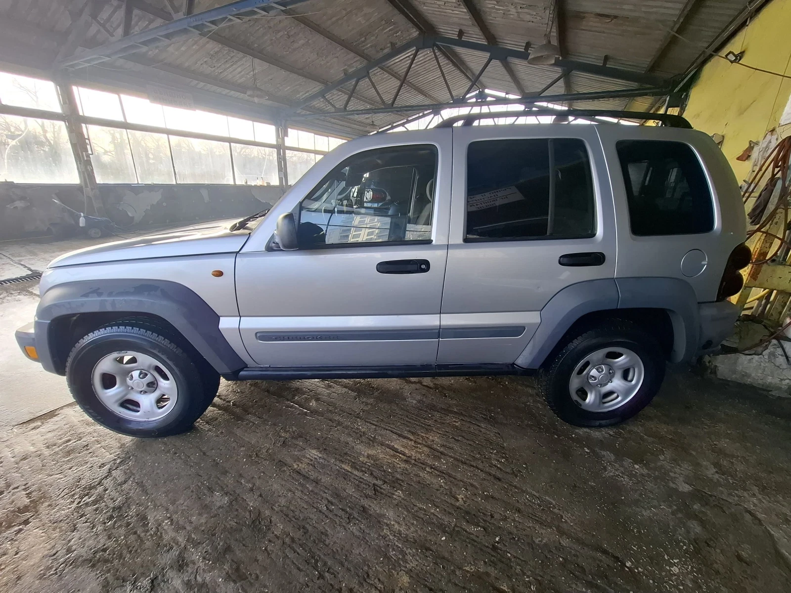 Jeep Cherokee Gas | Mobile.bg � ����������� 8