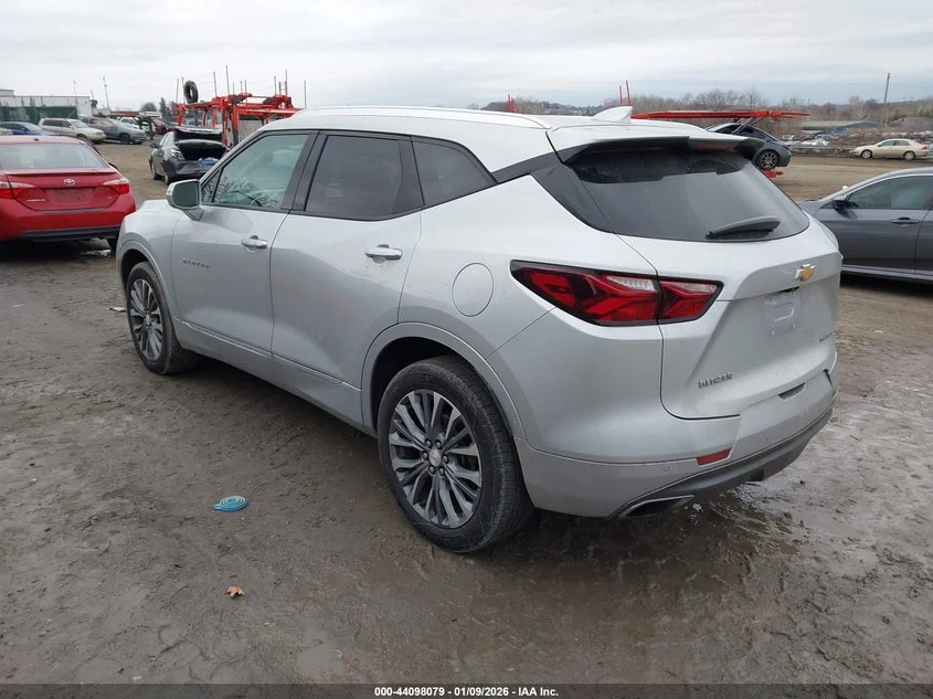 Chevrolet Blazer 3.6l Premier - изображение 3