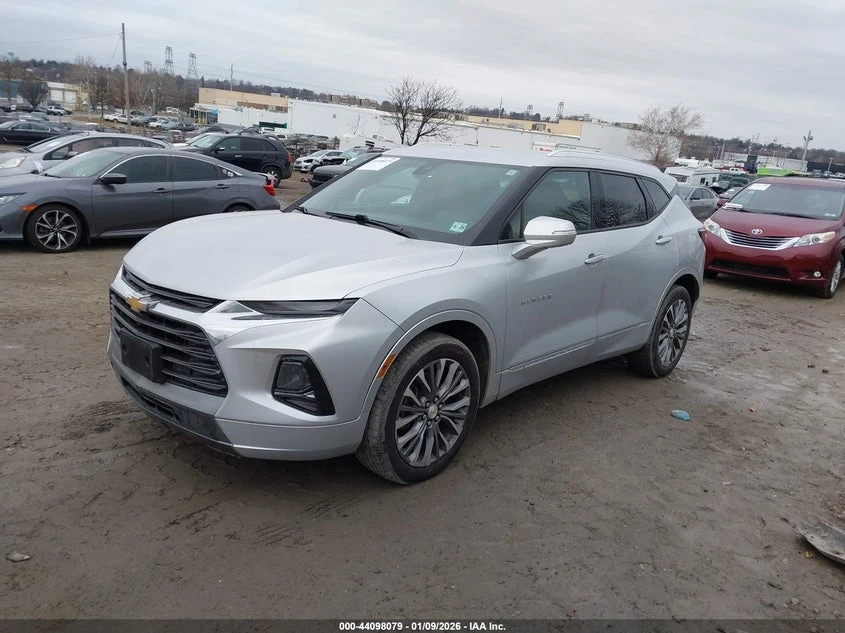 Chevrolet Blazer 3.6l Premier - изображение 2