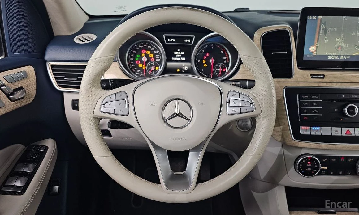 Mercedes-Benz GLE 350, снимка 12 - Автомобили и джипове - 53939848