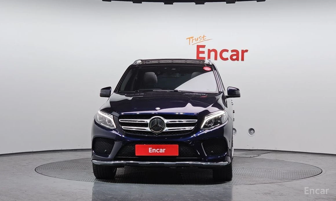 Mercedes-Benz GLE 350, снимка 3 - Автомобили и джипове - 53939848