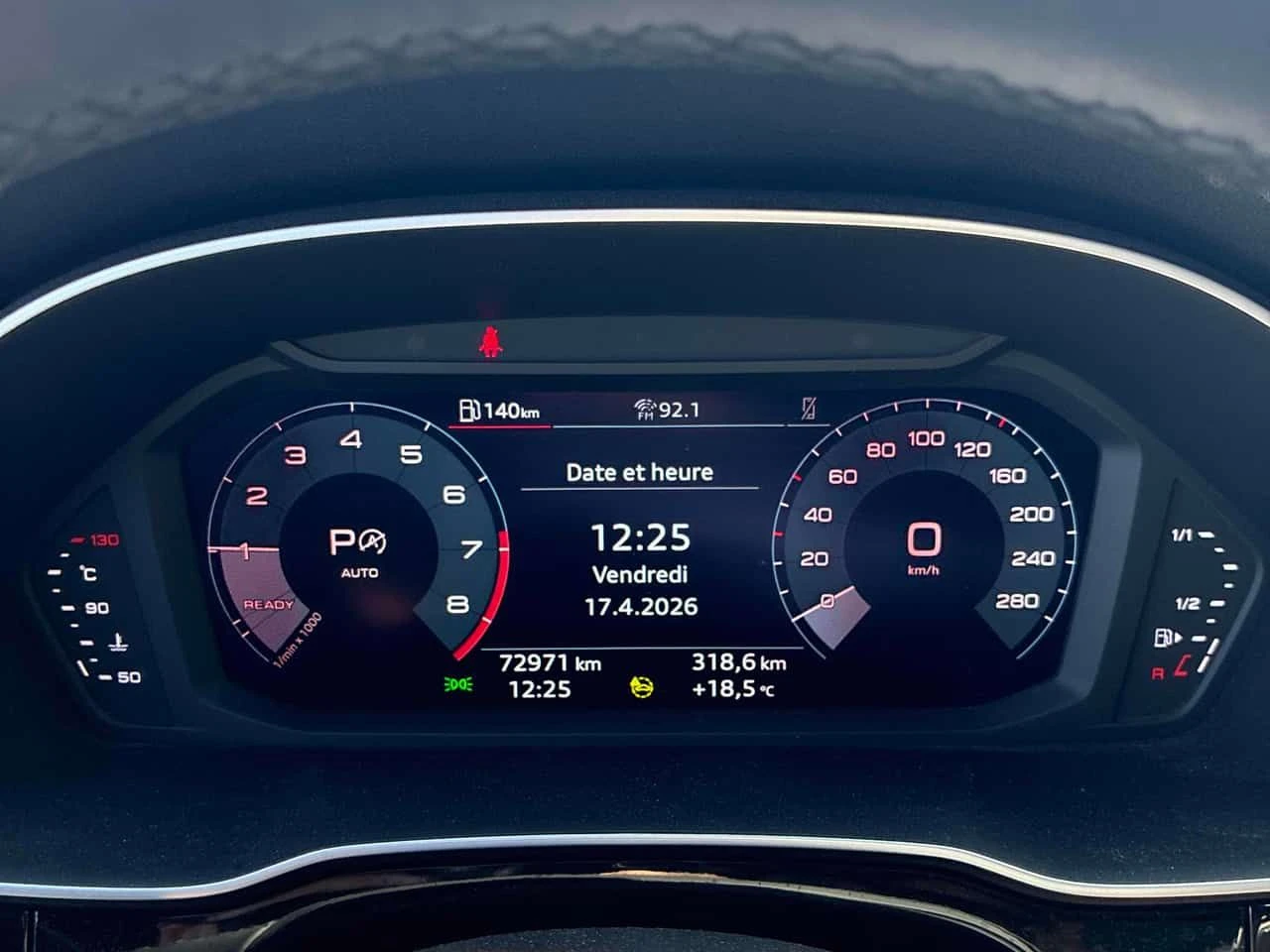 Audi Q3 Komfort/ПОДГРЕВИ/ПАНОРАМА, снимка 8 - Автомобили и джипове - 54230344