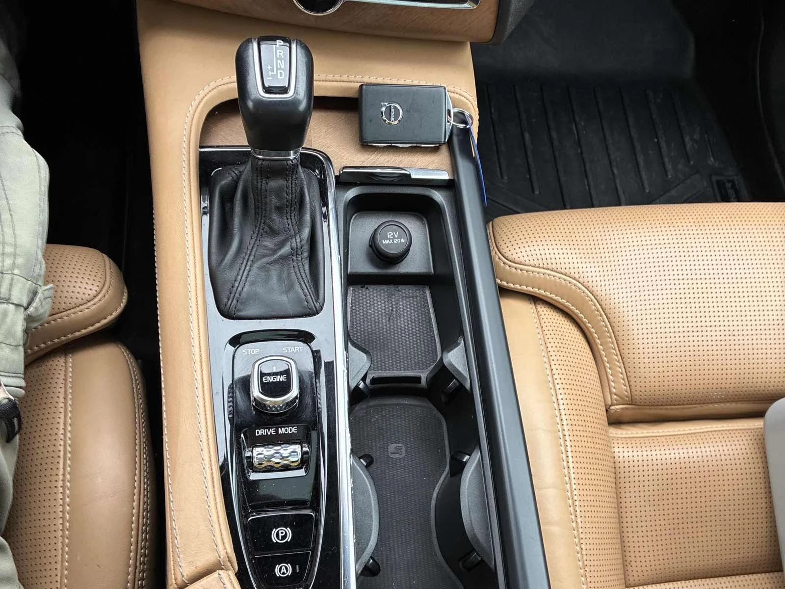 Volvo Xc90 T6 Inscription* ������ ����* ��������* 360* 7-���� | Mobile.bg � ����������� 10