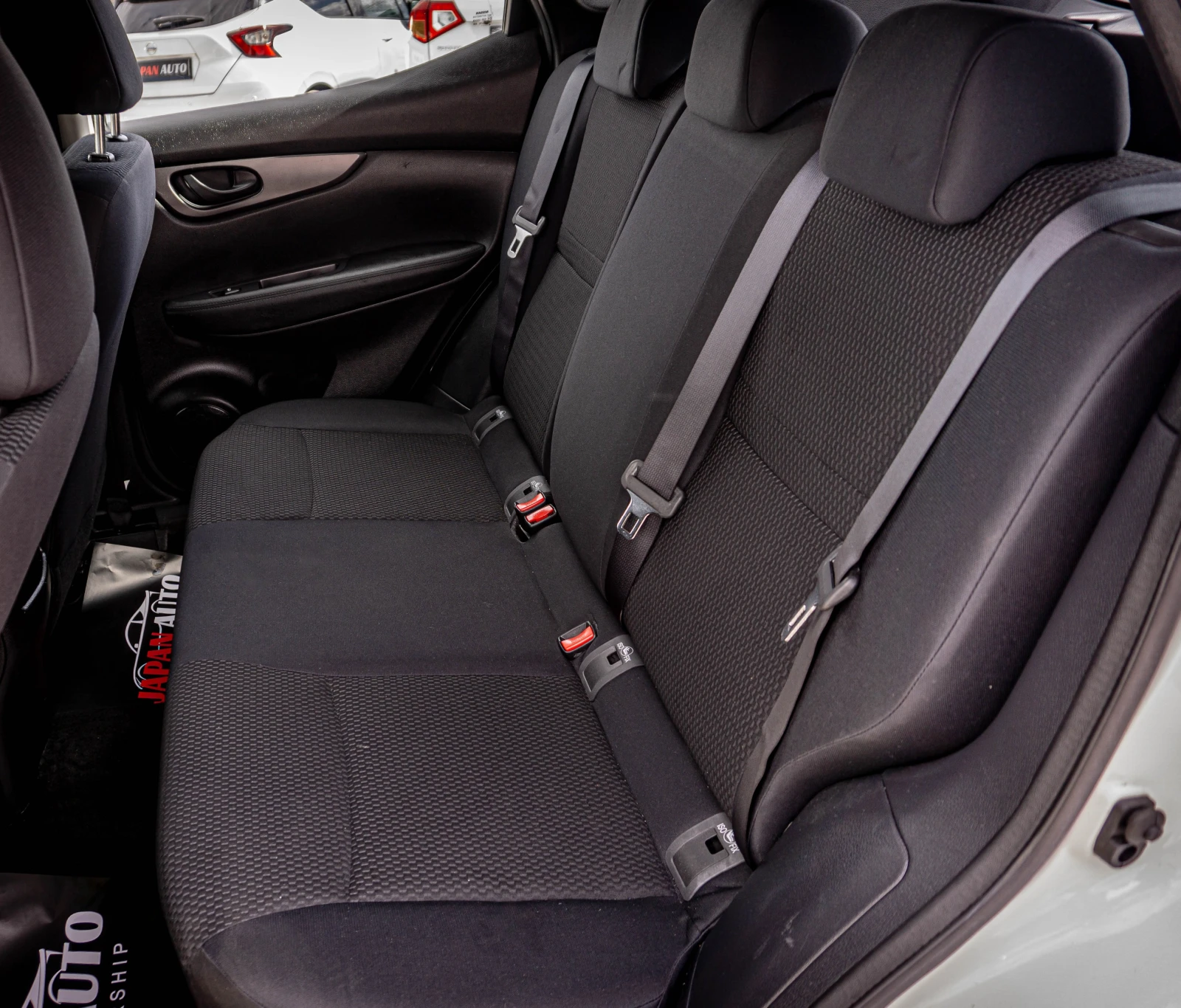 Nissan Qashqai 1.6dci ���! ���� ����! � �������� | Mobile.bg � ����������� 12