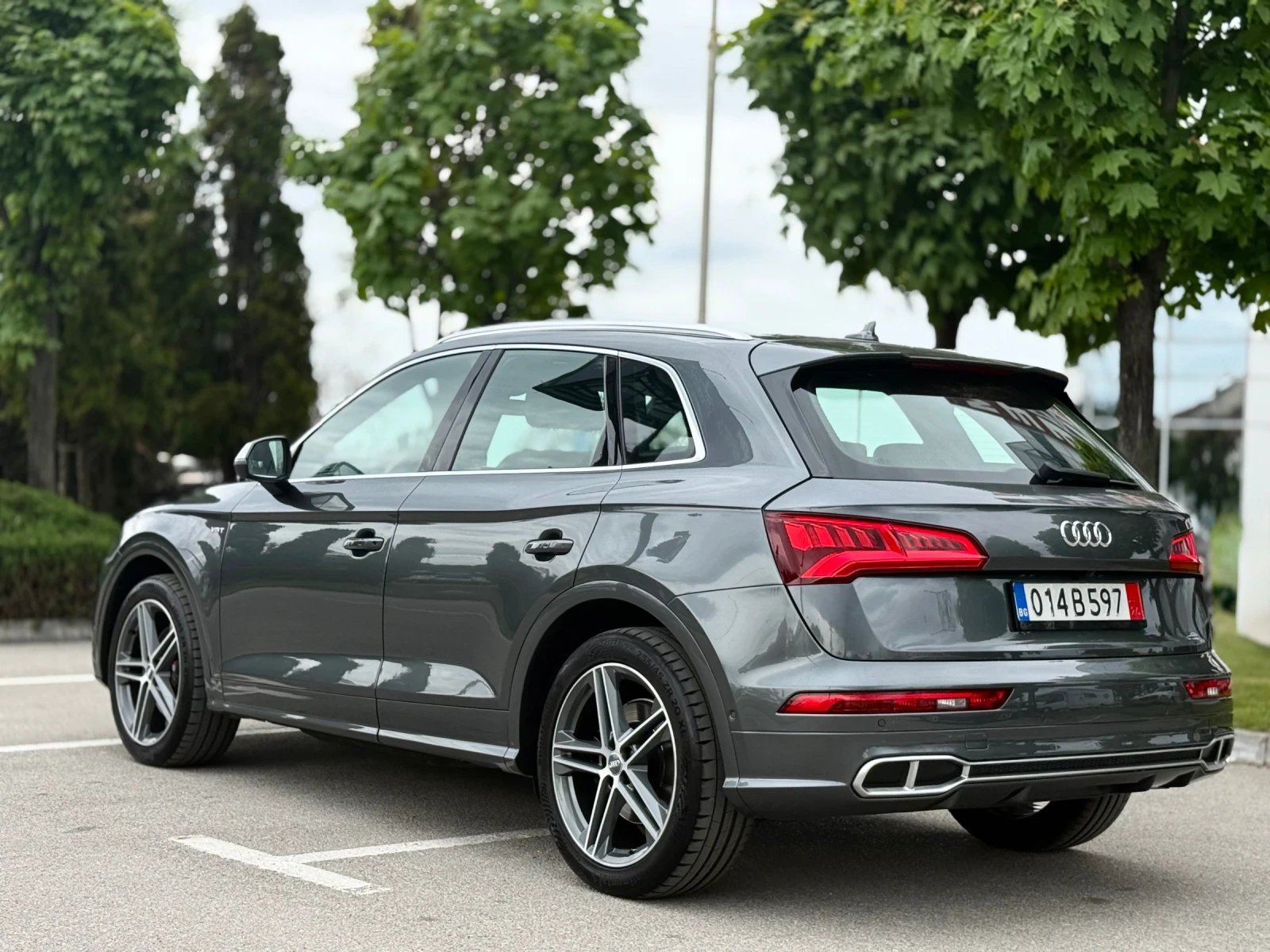 Audi SQ5 Швейцария 136927км !!!, снимка 4 - Автомобили и джипове - 54489315