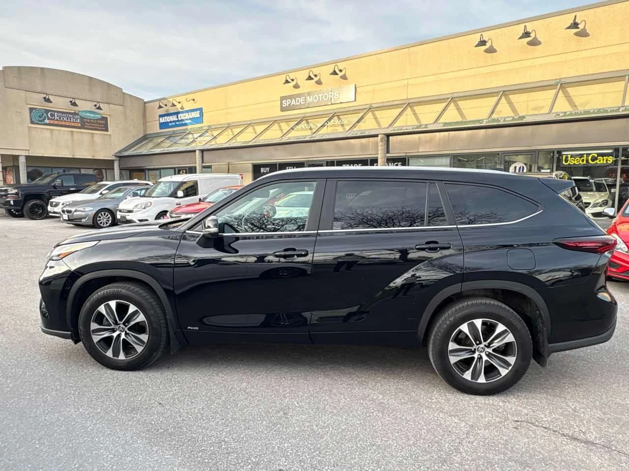 Toyota Highlander * Hybrid XLE * CARFAX * 2 КЛЮЧА * KEYLESS * ПАНО, снимка 2 - Автомобили и джипове - 54598029