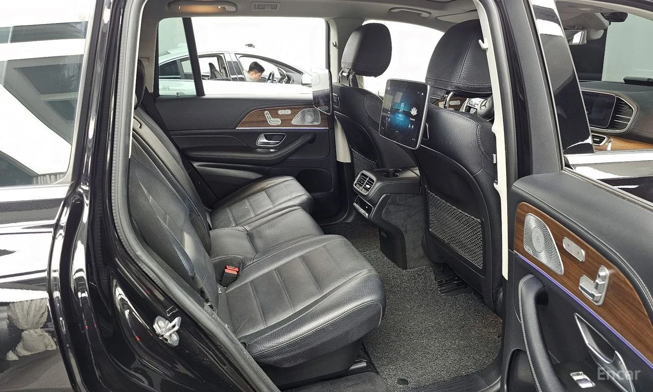 Mercedes-Benz GLS 400 BURMESTER* ПОДГРЕВ* ОБДУХВАНЕ* ХЕДЪП* , снимка 16 - Автомобили и джипове - 54743889