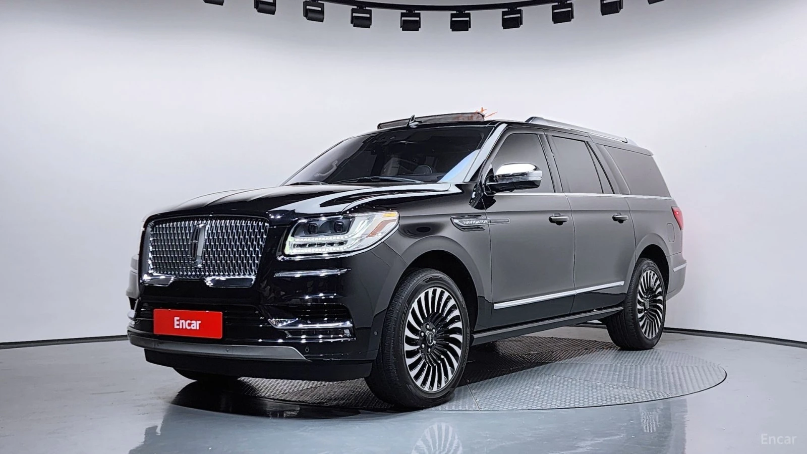 Lincoln Navigator 3.5* Black Label* МАСАЖ* ПОДГРЕВ* ОБДУХВАНЕ* ПАНО*