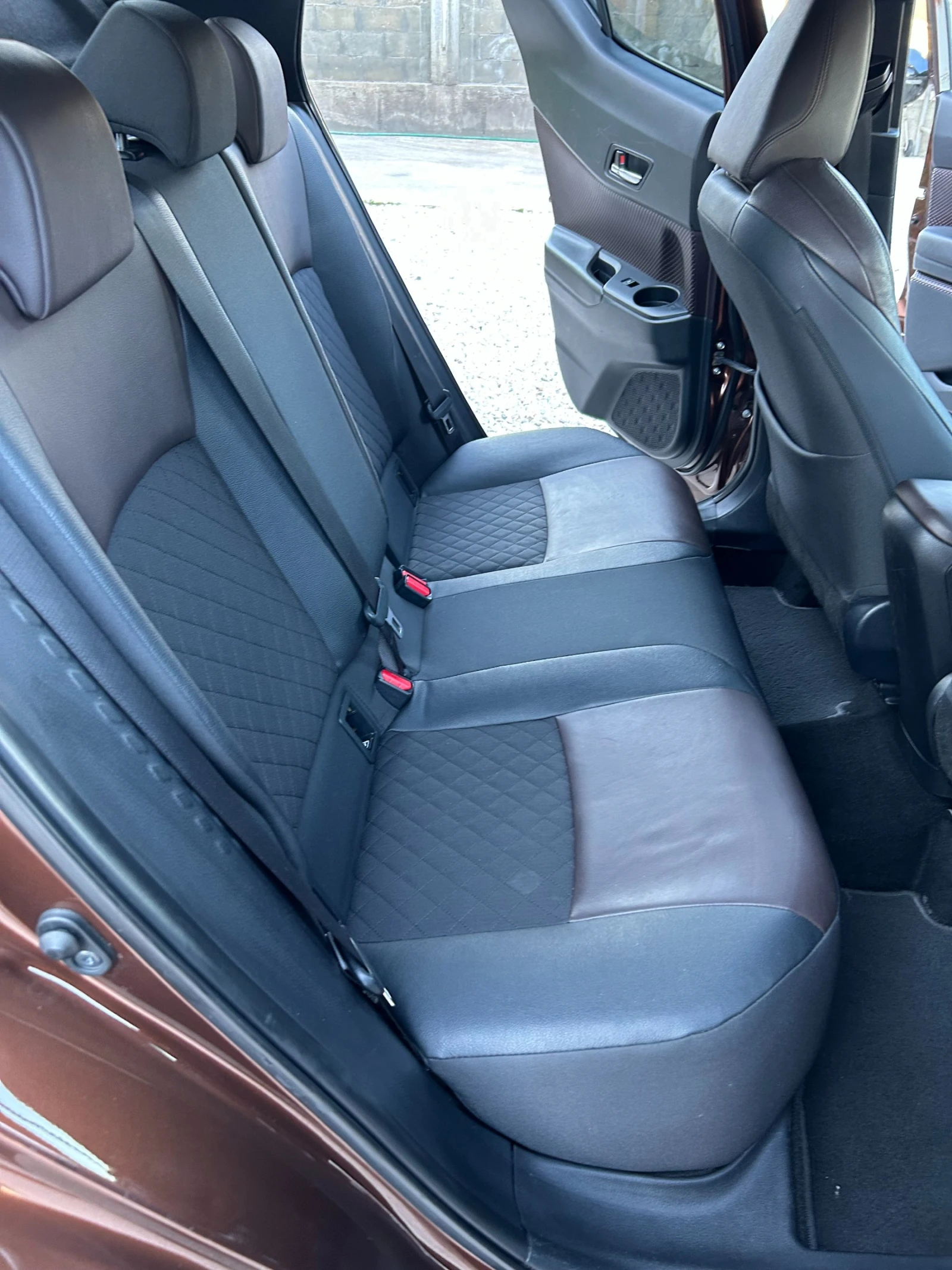 Toyota C-HR АVTOMAT, снимка 10 - Автомобили и джипове - 56074240