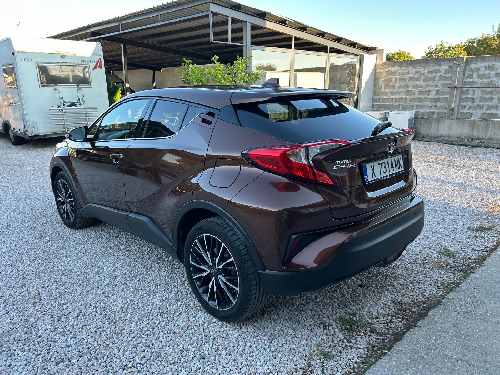 Toyota C-HR АVTOMAT, снимка 3 - Автомобили и джипове - 56074240