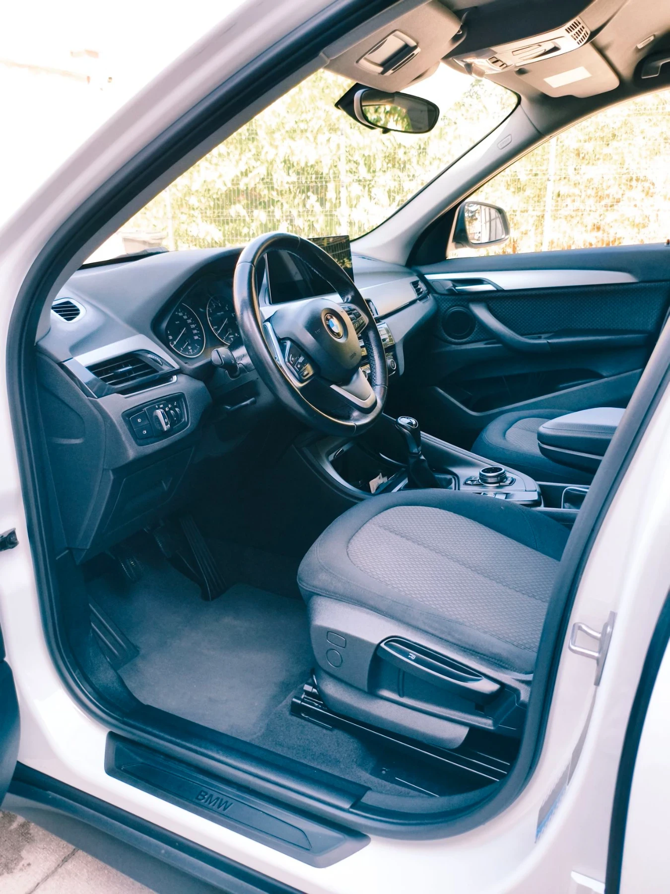 BMW X1, снимка 7 - Автомобили и джипове - 56393701