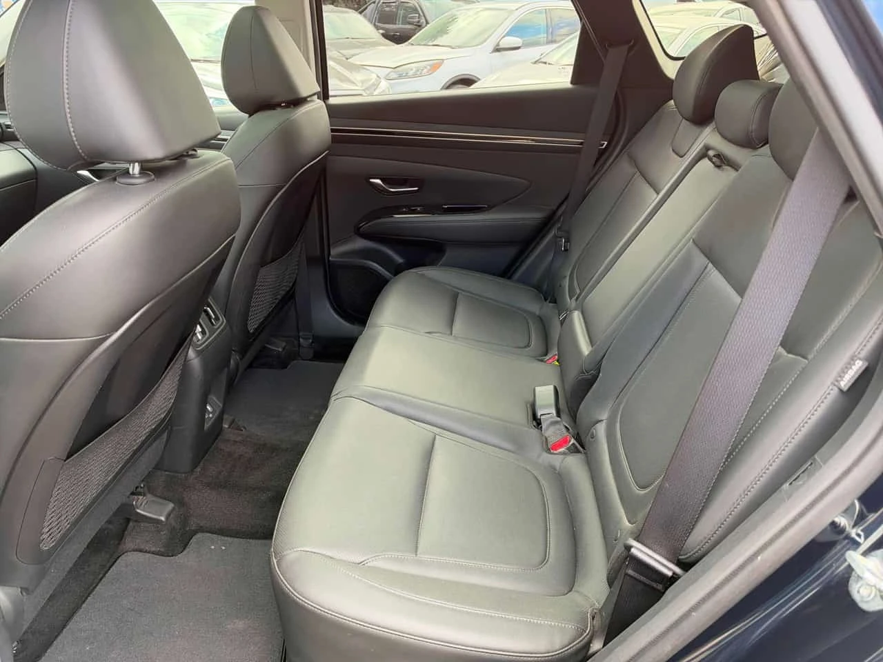 Hyundai Tucson Luxury | CARFAX | ��������������� | Mobile.bg � ����������� 16
