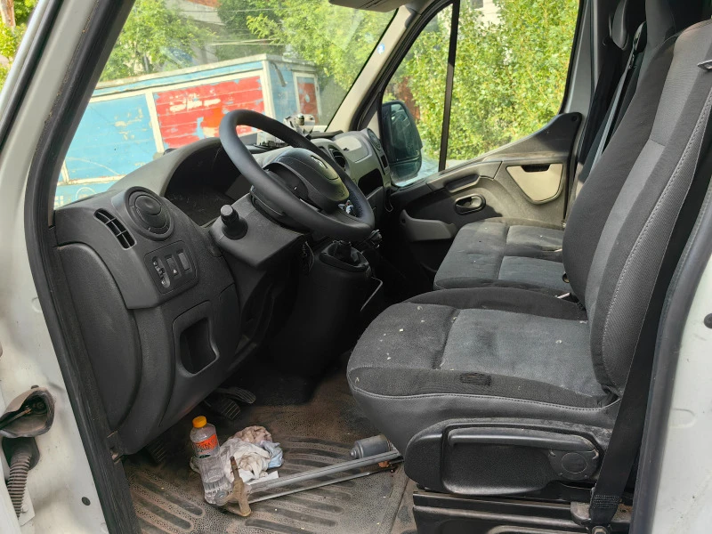 Renault Master, снимка 6 - Бусове и автобуси - 45759005