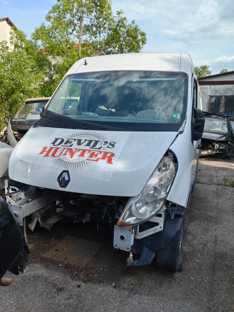 Renault Master, снимка 8 - Бусове и автобуси - 45759005