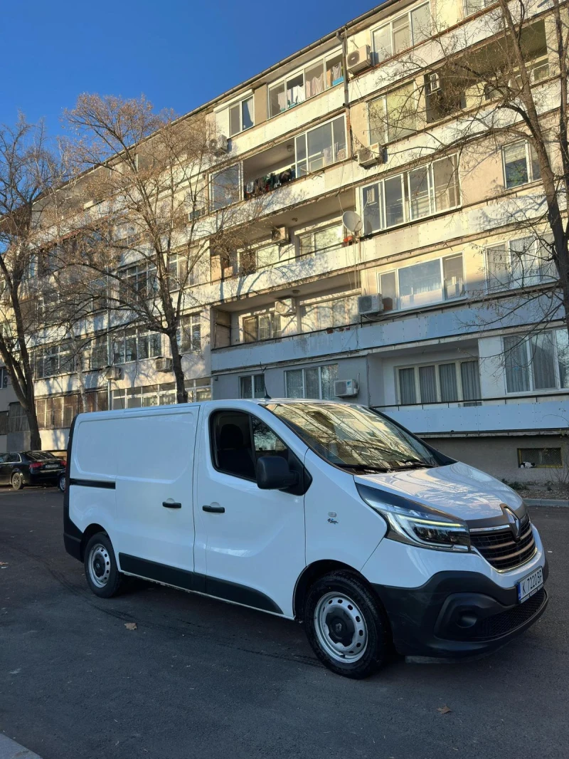 Renault Trafic, снимка 3 - Бусове и автобуси - 48885713