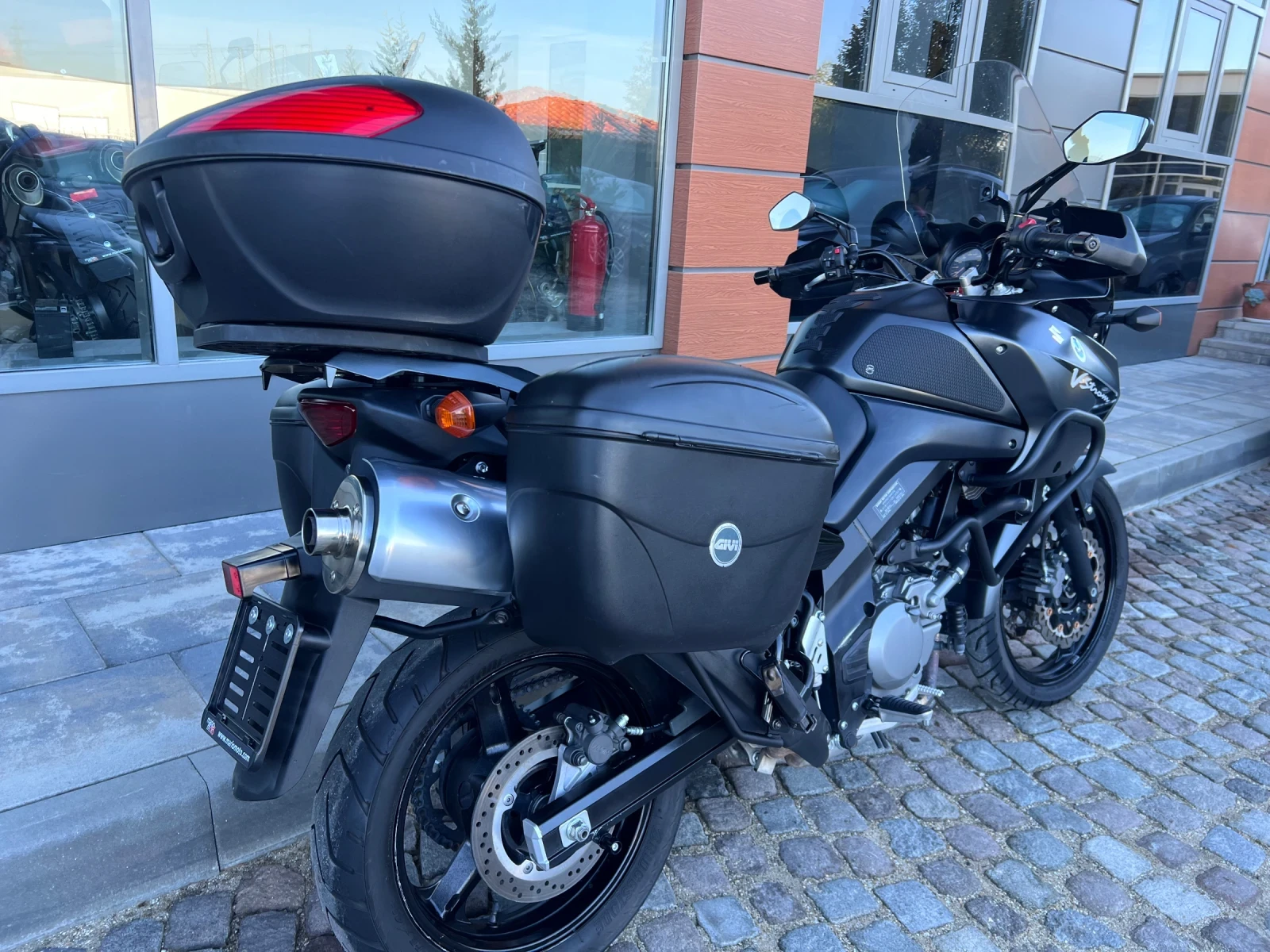 Suzuki V-strom 650 - изображение 2