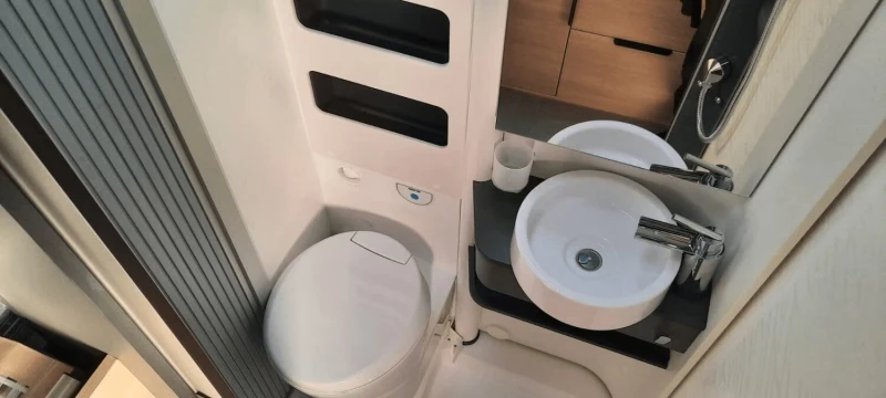 Кемпер Dreamer Fun Camper Sport, снимка 7 - Каравани и кемпери - 52495267