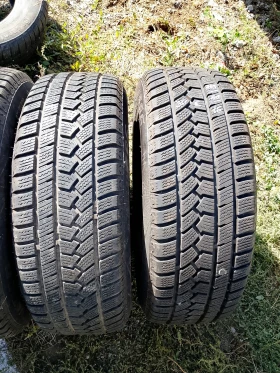 Гуми Зимни 215/60R16, снимка 4