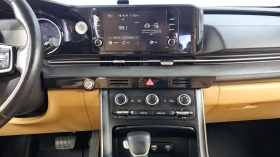 Kia Carnival PRESTIGE 2.2* ПОДГРЕВ ВОЛАН/СЕДАЛКИ* hellascars.bg, снимка 10