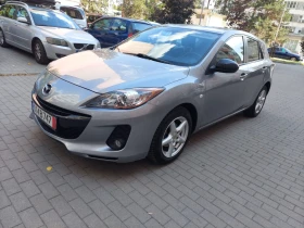 Mazda 3 1.6i 35000km FACELIFT НОВА, снимка 1