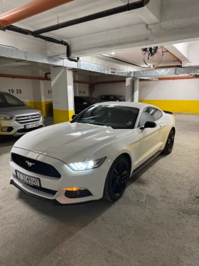 Обява за продажба на Ford Mustang 2.3L EcoBoost + Premium package + Performance pack ~46 000 лв. - изображение 1