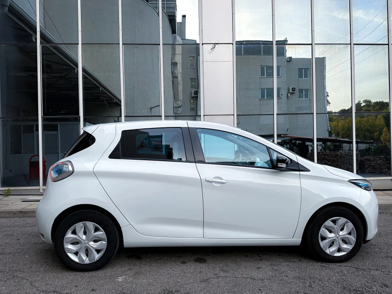 Renault Zoe 40 000км, снимка 11 - Автомобили и джипове - 42733336