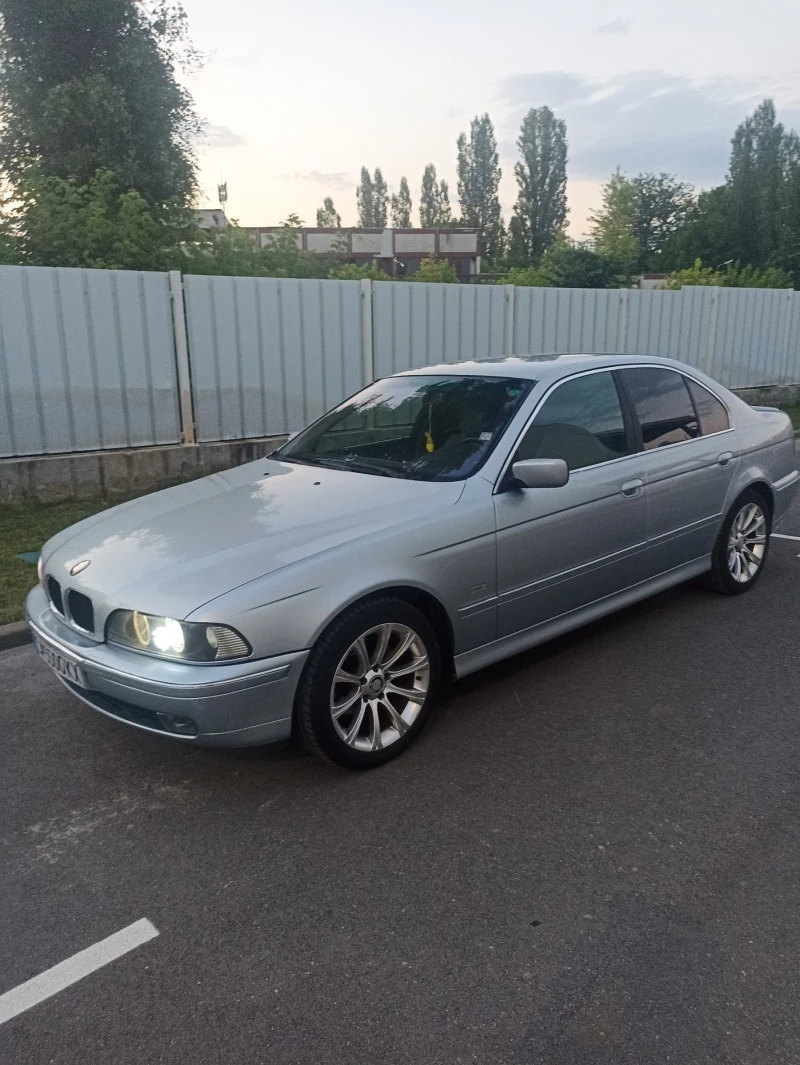 BMW 520, снимка 15 - Автомобили и джипове - 46529819