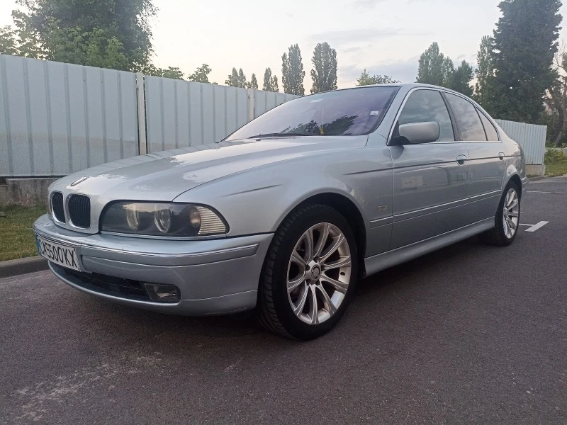 BMW 520, снимка 7 - Автомобили и джипове - 46529819