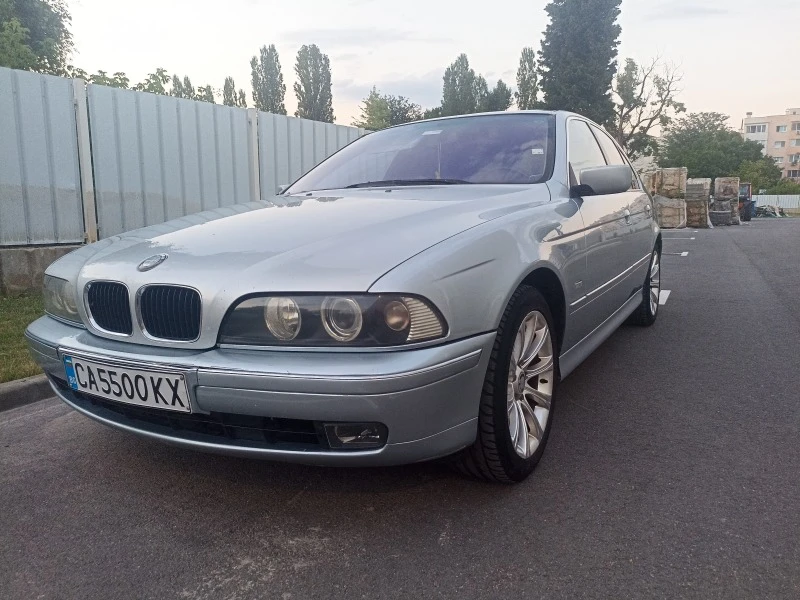 BMW 520, снимка 8 - Автомобили и джипове - 46529819