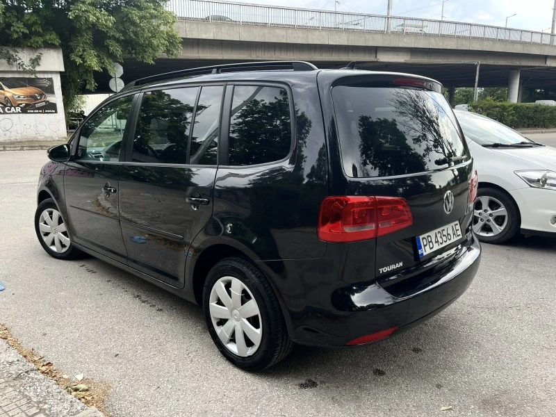 VW Touran TDI NAVI 6 скорости, снимка 4 - Автомобили и джипове - 47220205