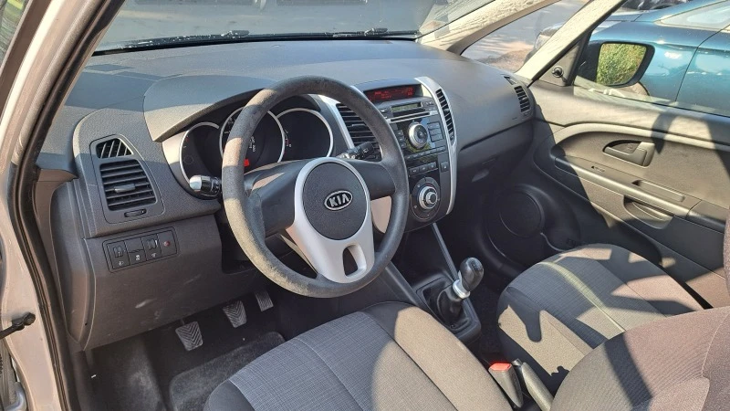 Kia Venga, снимка 5 - Автомобили и джипове - 46666703