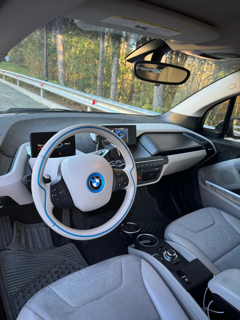 BMW i3, снимка 9 - Автомобили и джипове - 47679904