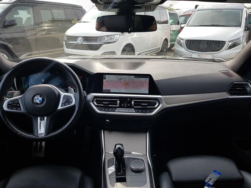 BMW 320 * I* XDRIVE* DISTR* M-SPORT* LED* NAVI* , снимка 14 - Автомобили и джипове - 48137993