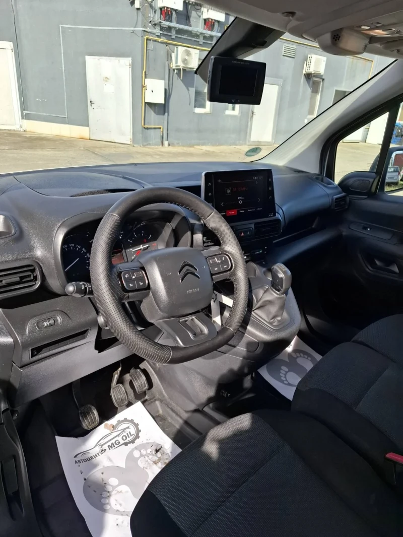 Citroen Berlingo 1.5 BlueHDi-102к.с, снимка 10 - Автомобили и джипове - 53496960