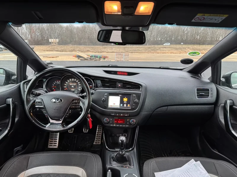 Kia Ceed GT 1.6CRDi DCT Sport 136PS DK, снимка 9 - Автомобили и джипове - 53529756