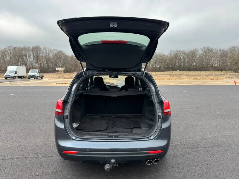 Kia Ceed GT 1.6CRDi DCT Sport 136PS DK, снимка 8 - Автомобили и джипове - 53529756