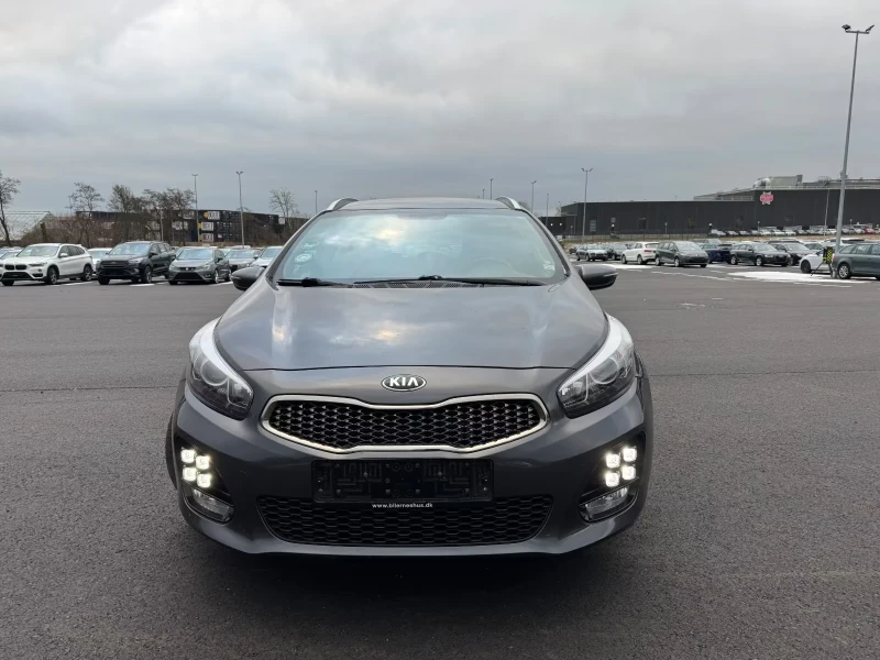 Kia Ceed GT 1.6CRDi DCT Sport 136PS DK, снимка 3 - Автомобили и джипове - 53529756