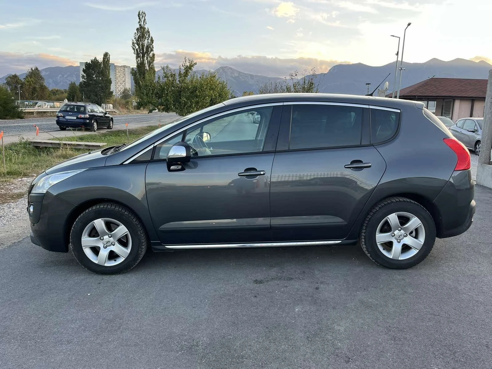 Peugeot 3008 1.6TURBO 156кс 6 СКОРОСТИ АВТОПИЛОТ ВНОС ШВЕЙЦАРИЯ - изображение 6