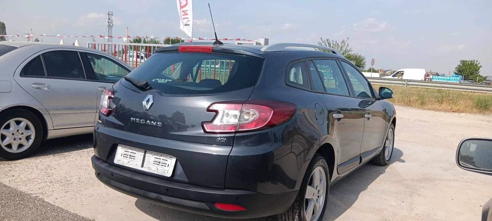 Renault Megane 1.9 dCi Navi - изображение 4