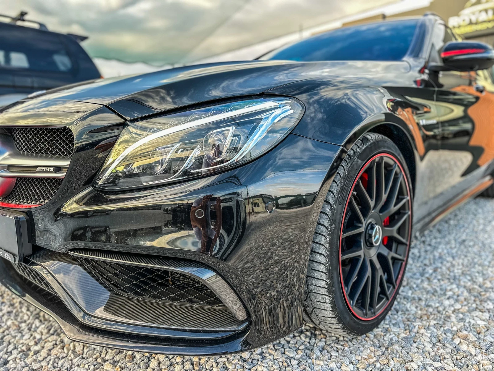 Mercedes-Benz C 63 AMG 6.3 S AMG:: CARBON ПАКЕТ:: FULL::360:: EDITION 1 - изображение 2