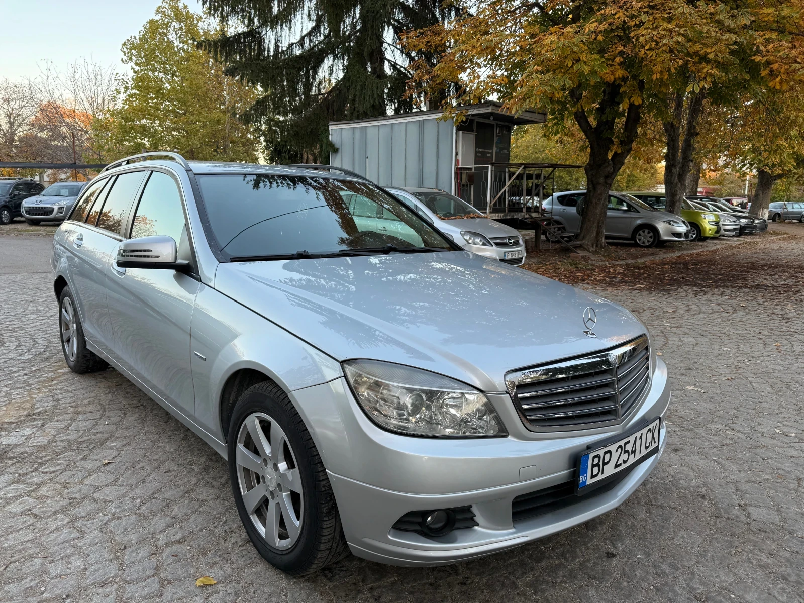 Mercedes-Benz C 220 Автоматик* Oбслужен* Регистриран - [1] 