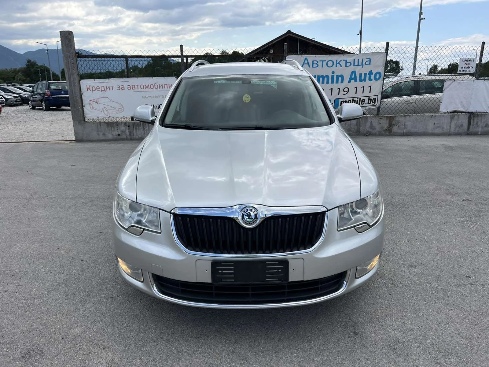 Skoda Superb 2.0TDI 140к COMMON RAIL EURO 5A АВТОПИЛОТ ИТАЛИЯ - изображение 2