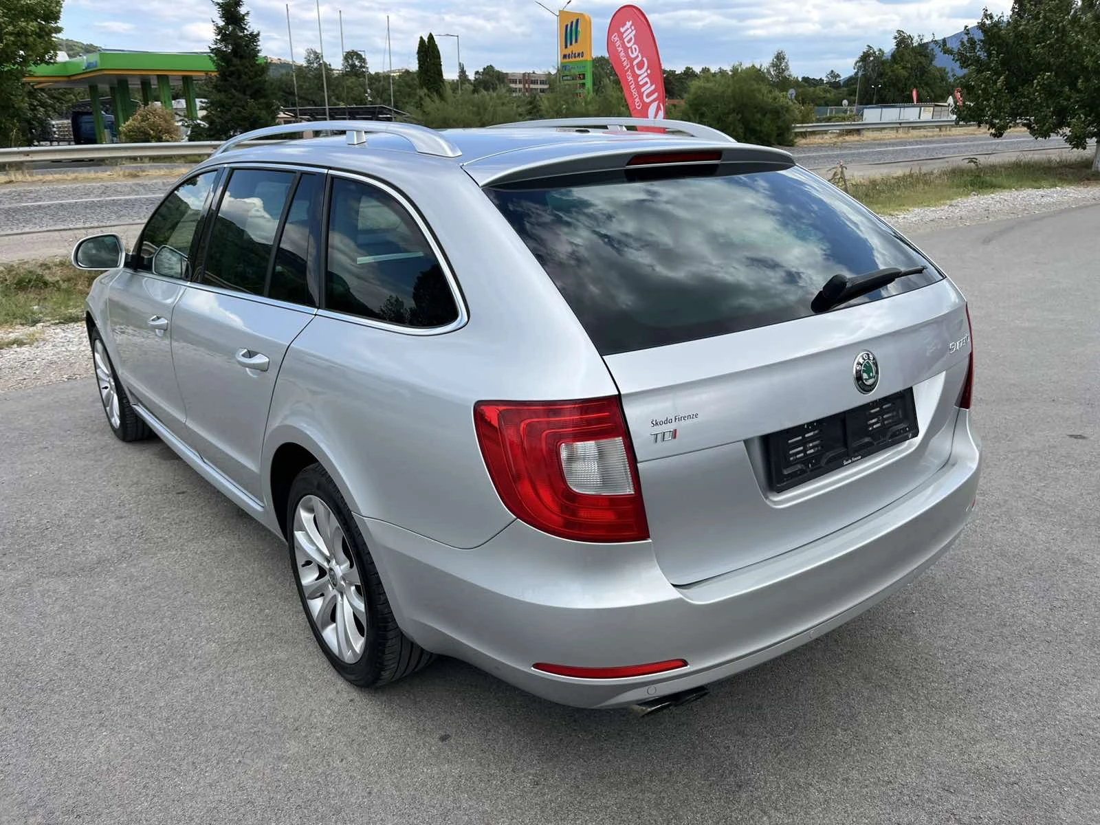 Skoda Superb 2.0TDI 140к COMMON RAIL EURO 5A АВТОПИЛОТ ИТАЛИЯ - изображение 5